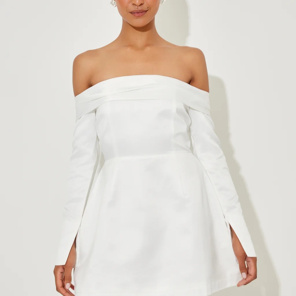 OddMuse Bardot White Off-Shoulder Long Sleeve Dress